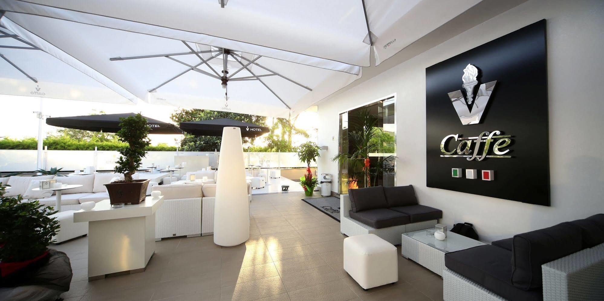 Victoria Hotel Pomigliano d'Arco Esterno foto